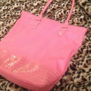 REDUCEDDD AGAINN 💋Pink tote bag