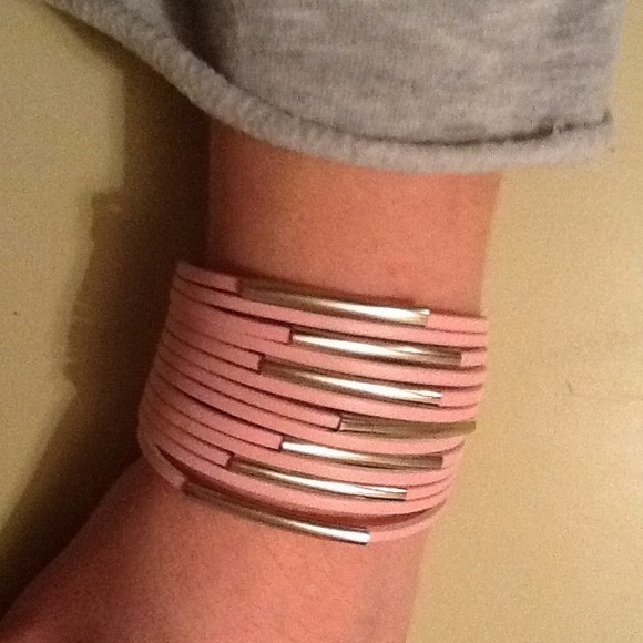 Pink leather bracelet