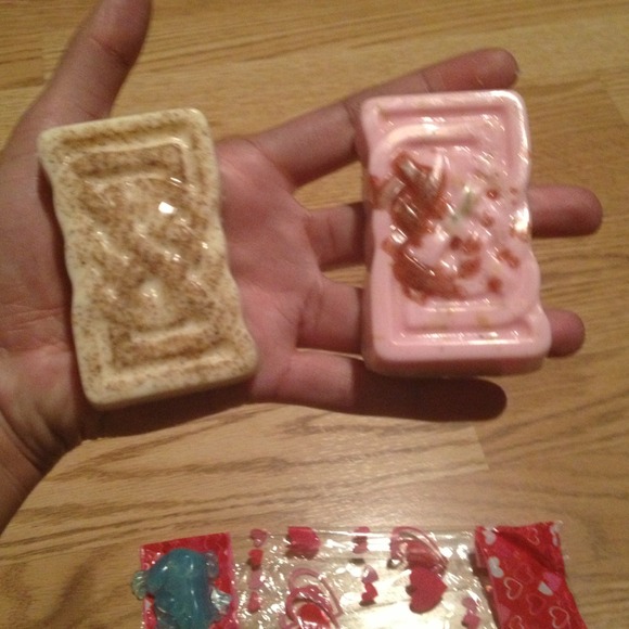 Soaps. - Picture 3 of 4