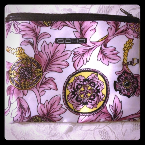 💗 SOHO Makeup Bag