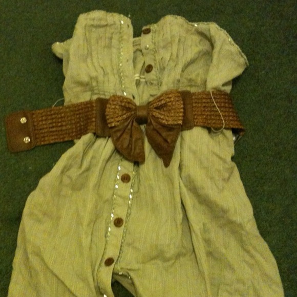 Button up tube top with brown bow