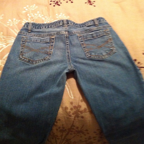 Sold in bundle - Picture 2 of 2