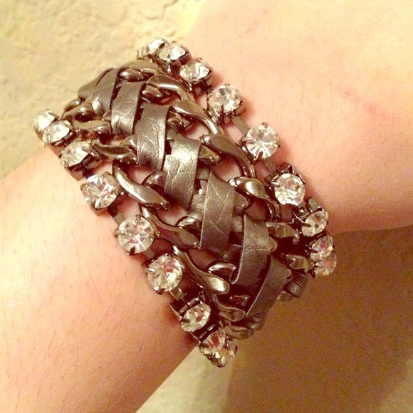 Trendy Jeweled Bracelet. Bundle!