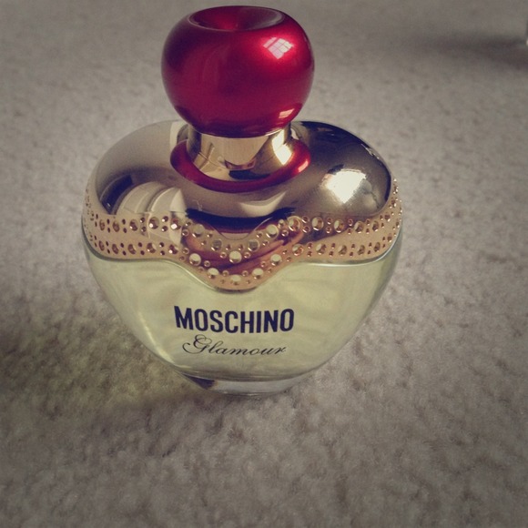 💢SOLD💢Moschino Glamour