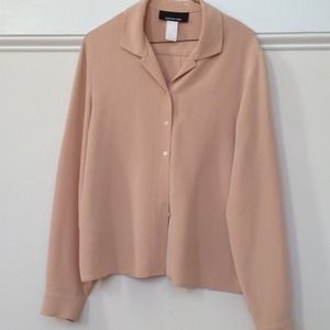 Jones Newport silk blouse!!