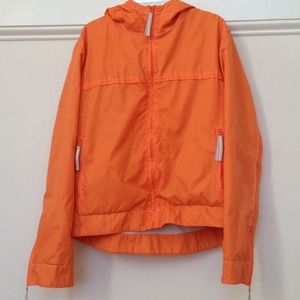 Running jacket/ light wind breaker.