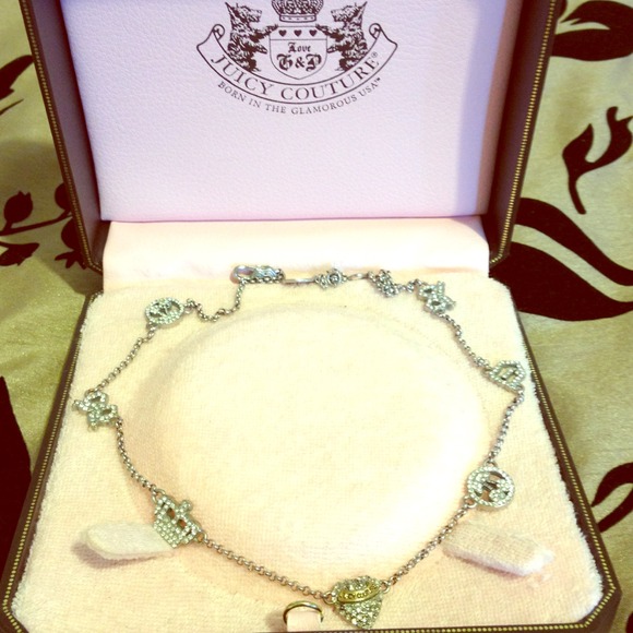 Juicy couture charm silver necklace
