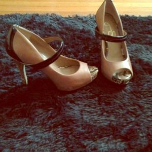 Jessica Simpson peep toe pumps, worn once.
