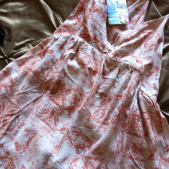 🎀🎀SOLD🎀🎀 Top - Picture 2 of 3
