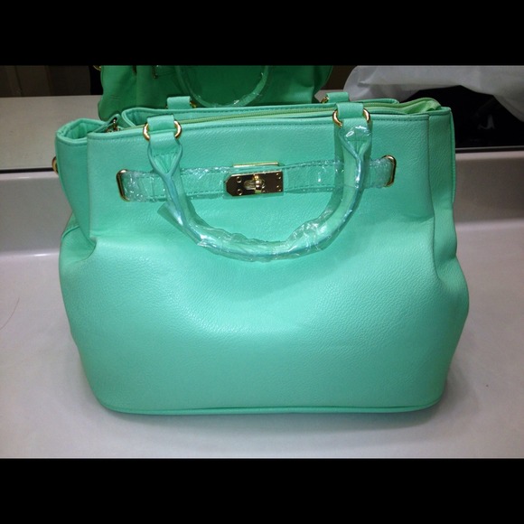 Mint handbag