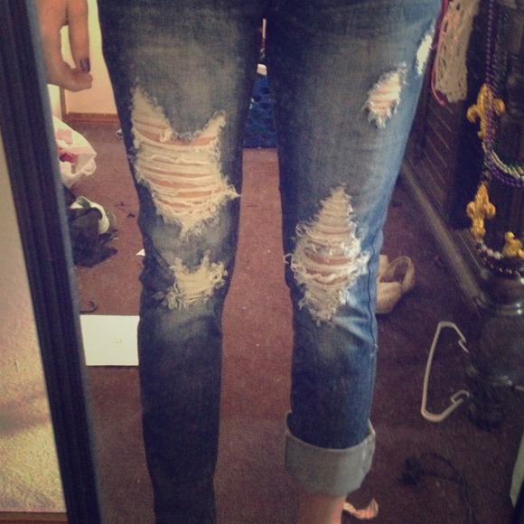 Holy jeans