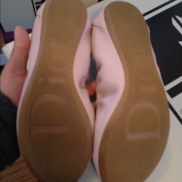 ❌❌SOLD!!❌❌ Christian Dior ballet flats - Picture 2 of 4