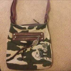 ❌Reserved❌   Juicy couture (authentic)