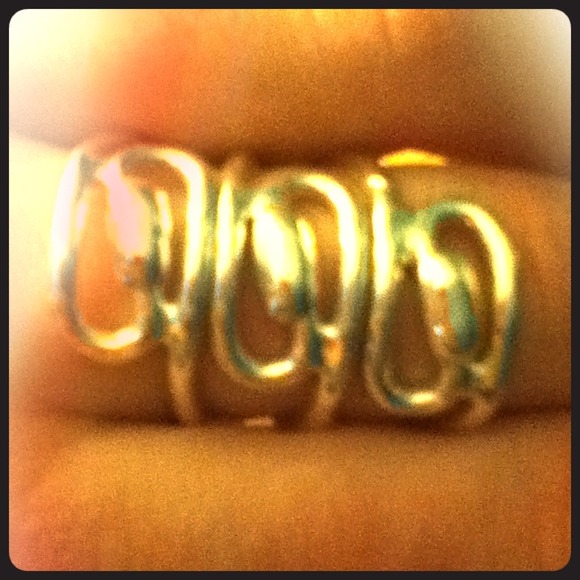 ❌Sold in bundle❌ Large design ring