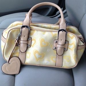 XOXO PURSE HANDBAG YELLOW