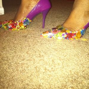Im selling heels DIY from yours truly ShanaeMarie