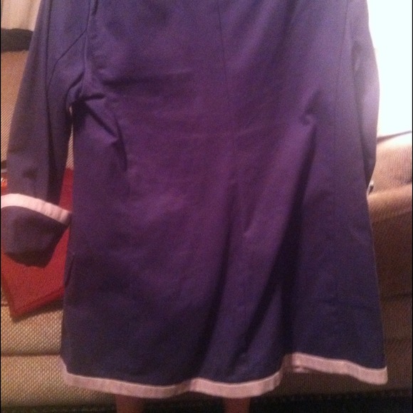 Cute jacket - Picture 3 of 3