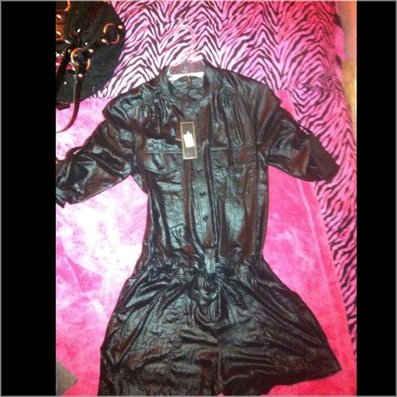 BCBG MINNA SATEEN SHORT JUMPSUIT DRESS