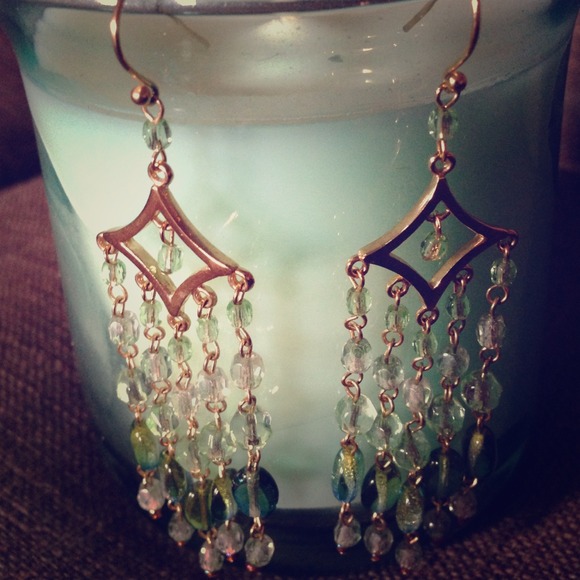 Banana Republic Jewelry - Banana Republic chandelier earrings