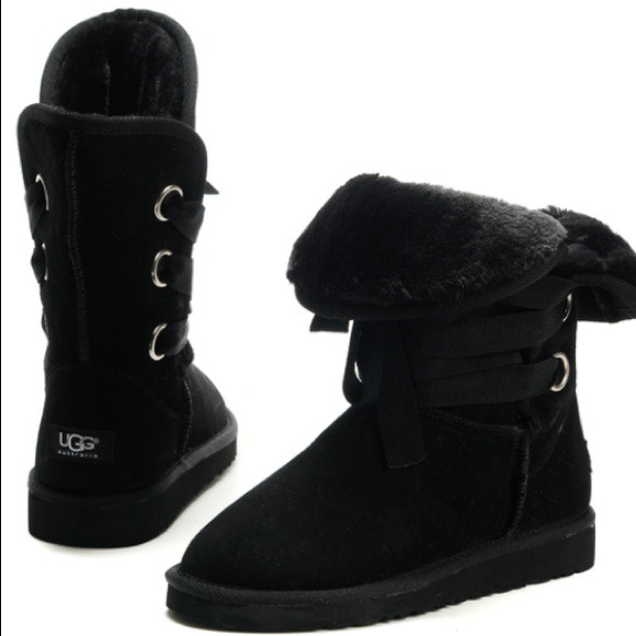 Ugg Roxy Short Boots