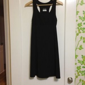 Columbia black omni wick halter dress size L.
