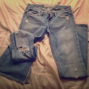 Destroyed Hollister Jeans 5