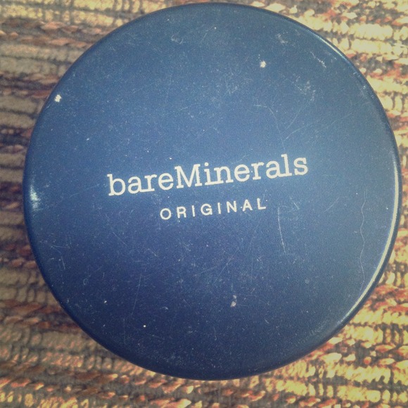 ✨Bare Mineral - Medium tan ✨