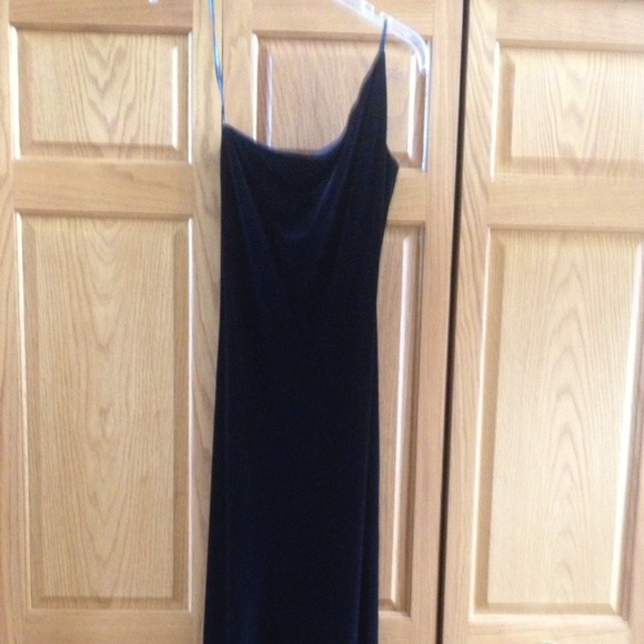 One shoulder slip style gown