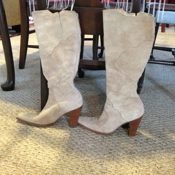 bone colored boots 94 nine west shoes bone colored suede boots bone colored boots 94 nine west shoes bone colored suede boots