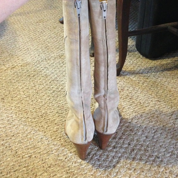 bone colored boots 94 nine west shoes bone colored suede boots bone colored boots 94 nine west shoes bone colored suede boots
