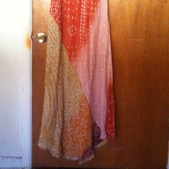 Multi color dress - Picture 2 of 4