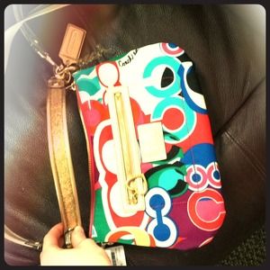 Brand new Coach Poppy shoulder bag!