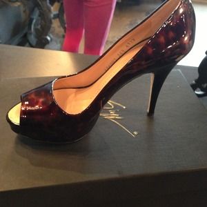Giuseppe zanotti tortoise peep toe