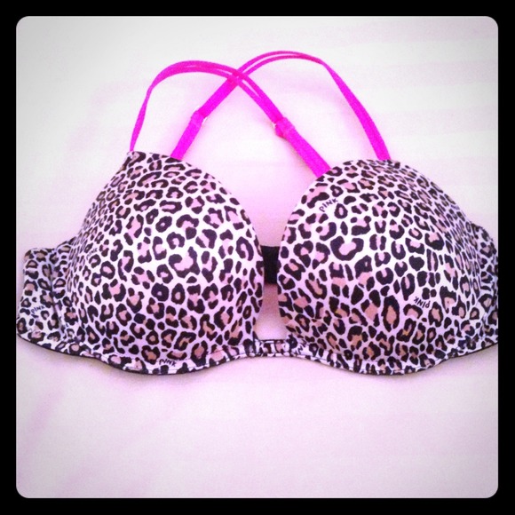 ~RESERVED FOR @juliana640~ VS Push-up Plunge