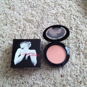 Mac Marilyn Monroe Legendary blush