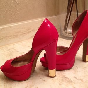 BCBG candy red heels