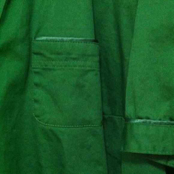 Button up blouse - Picture 2 of 3