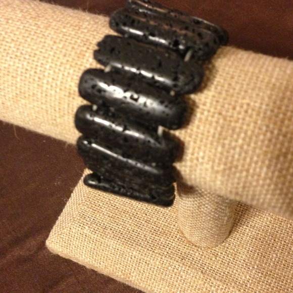 BN & CO Jewelry - Black Lava Stretch Bracelet & Necklace Bundle