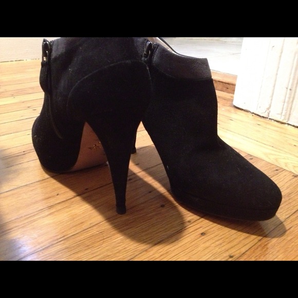 Prada suede high heel ankle boots - Picture 3 of 4