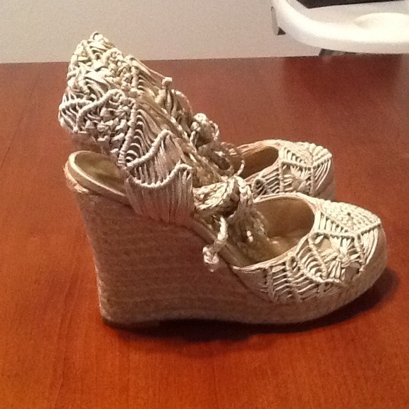 SOLD - Picture 2 of 4