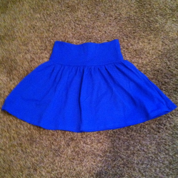 Victoria's secret blue skirt size xs NWOT