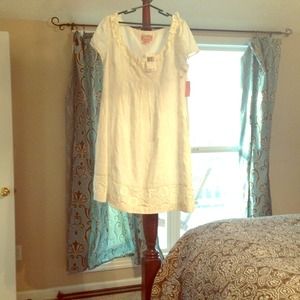 Cream Phoebe Couture dress. Never been worn.