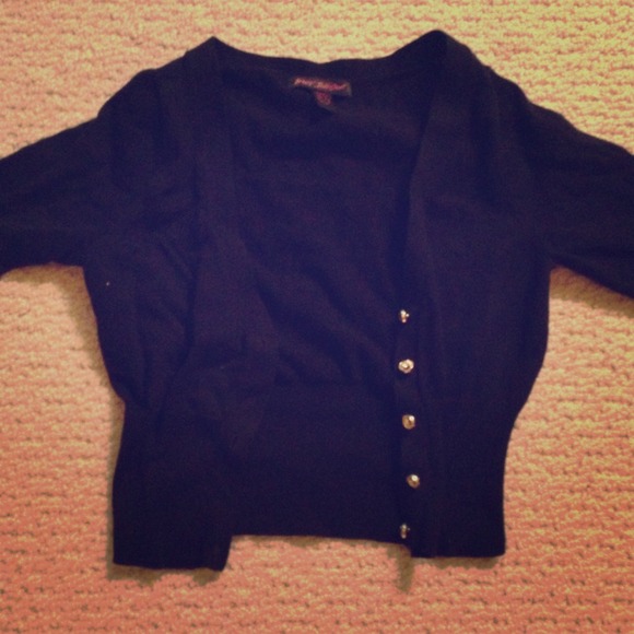 Betsey Johnson cropped cardigan