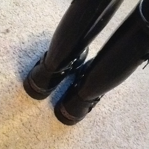 Boots - Picture 2 of 3
