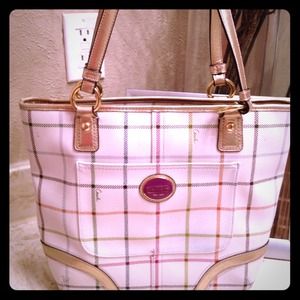 Bucket shaped medium cute Coach purse