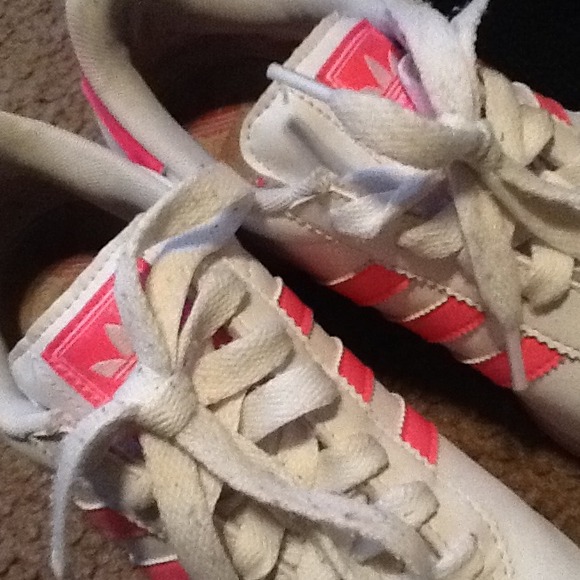 Adidas - Picture 3 of 4