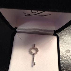 Tracy Zeller necklace