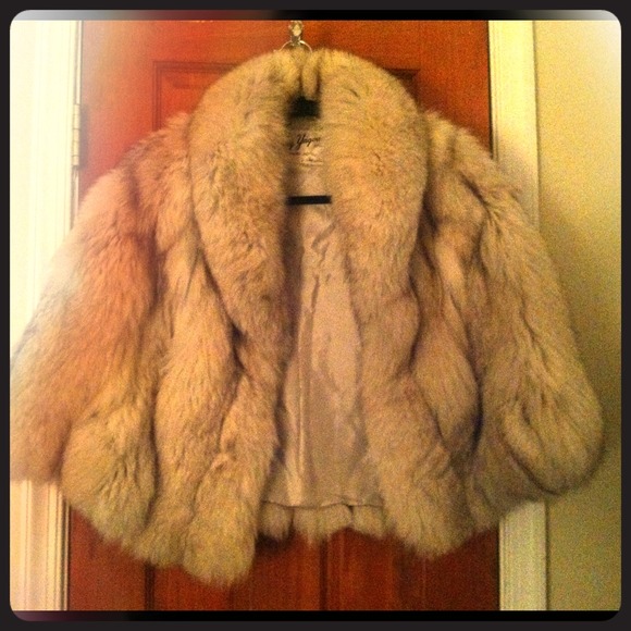 100% Fox Fur Cape