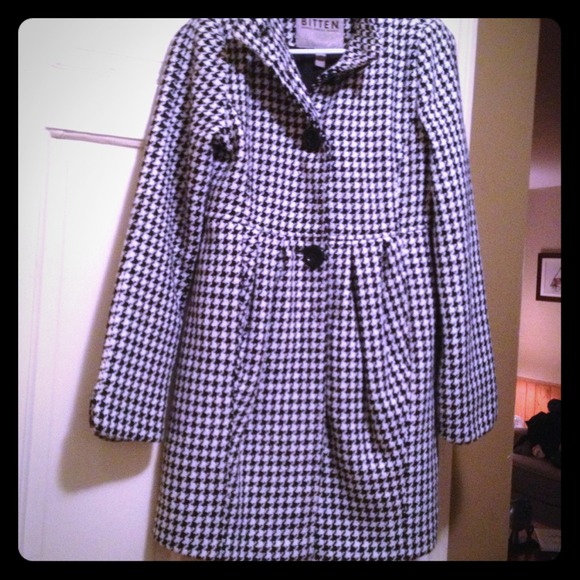 REDUCED!!! stylish coat!! 🌷