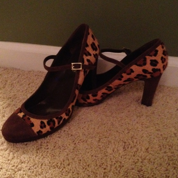 Cheetah print heels.  Never worn!
